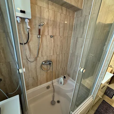 City Center Vintage Flat Apartment Bucharest
